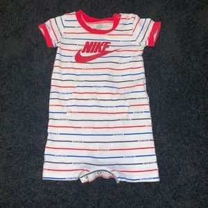 Nike Short One Piece 💙❤️